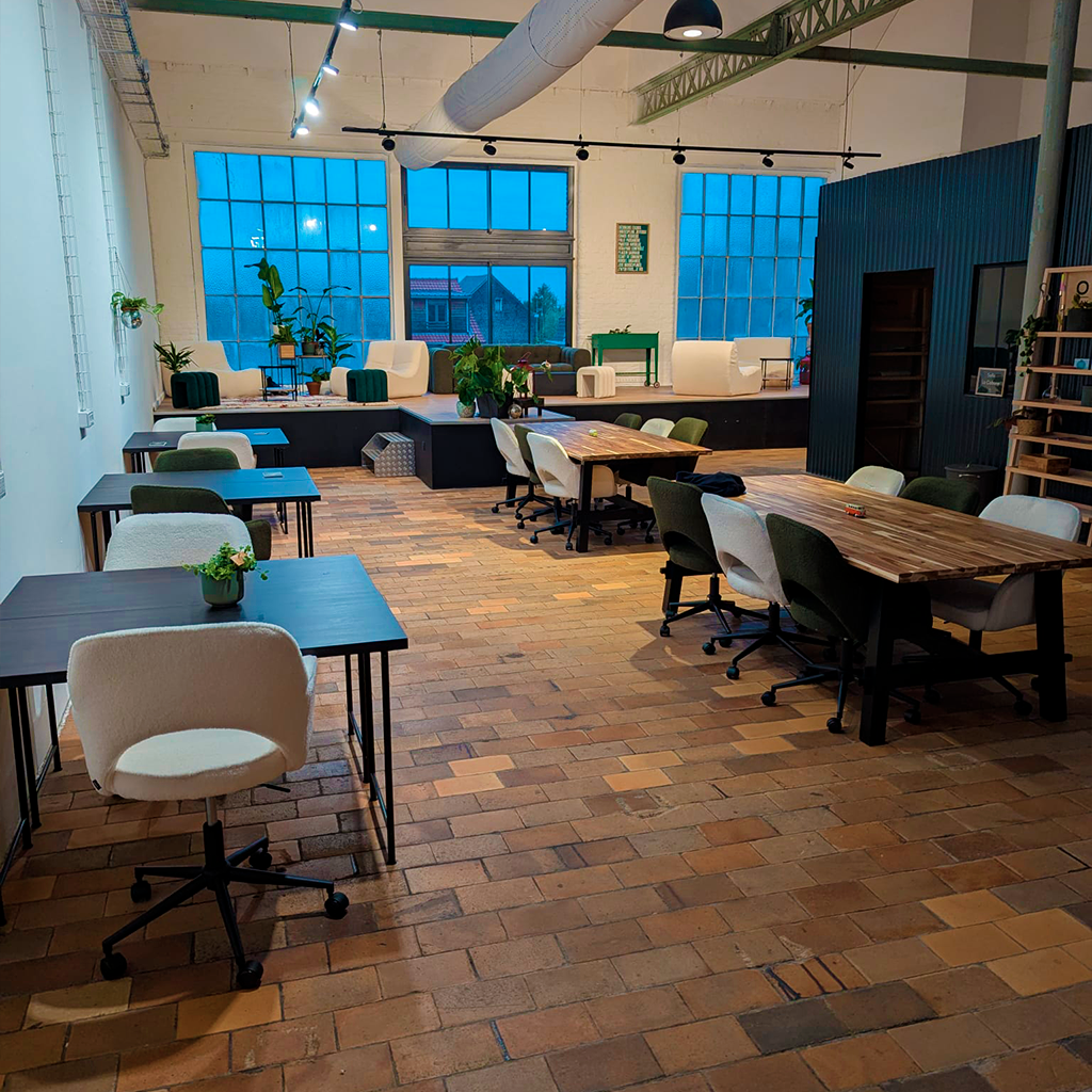 openspace-lecampement-coworking le campement roncq, coworking, bureau partagé et salle de réunion dans la métropole lilloise